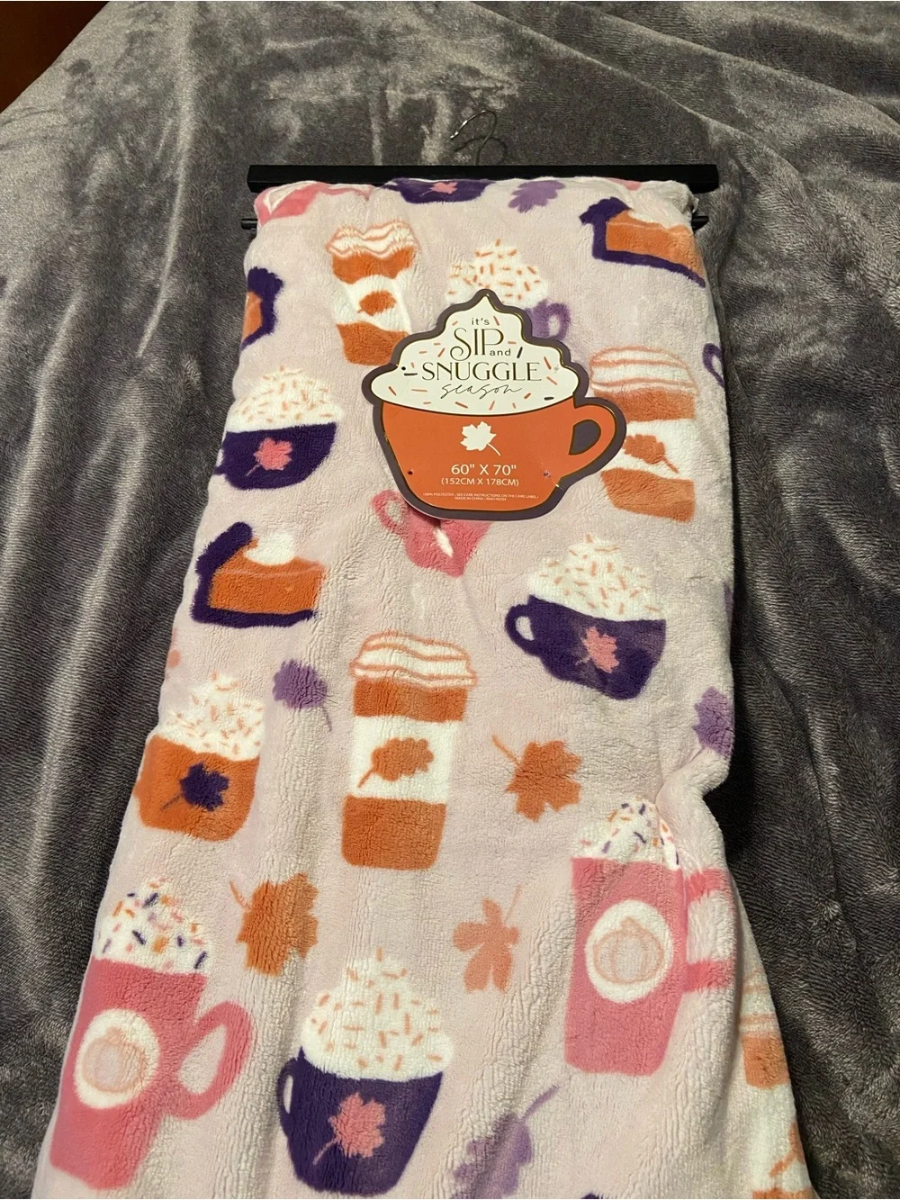 Fall Throw blanket, purple with Coffee and pie design